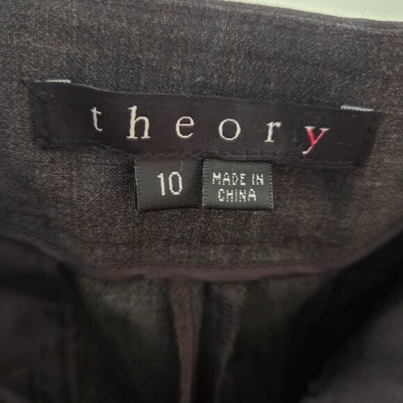 THEORY Wool Crop Dress Pants, Grey, Size 10 NWOT - Picture 3 of 3